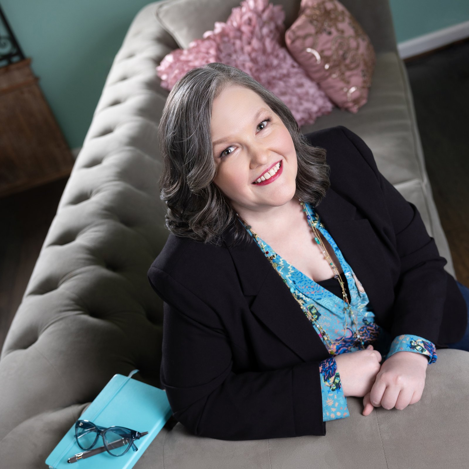 rachel-teal-graysofa-vertical-2024-web-res-2000px-2 Rachel Gaddis gray sofa vertical